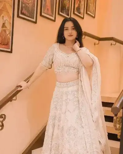 Escort Service In Shajapur